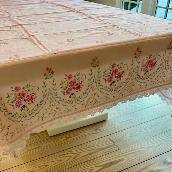 LoveShackFancy & Pottery Barn Pink  Floral Tablecloth – 70” x 90” – 100% Cotton - Picture 7 of 9